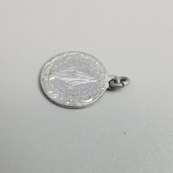 Vintage Virgin Mary Silver Tone Pendant Charm Medal Medallion, Double Sided - Picture 3 of 8